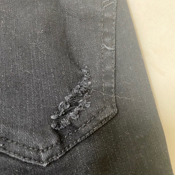 Black ripped jeans - Picture 5 of 8